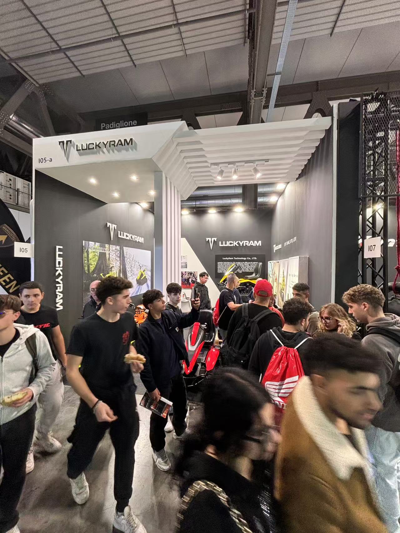 EICMA 2024 এ ইটিভি ট্যাঙ্ক জ্বলজ্বল করে